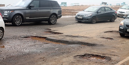 The state of the Alontey Bar, La Beach Road after the downpour